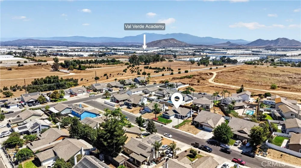 20096 Fallen Leaf Drive Perris, CA 92570