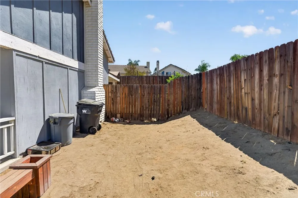 20096 Fallen Leaf Drive Perris, CA 92570