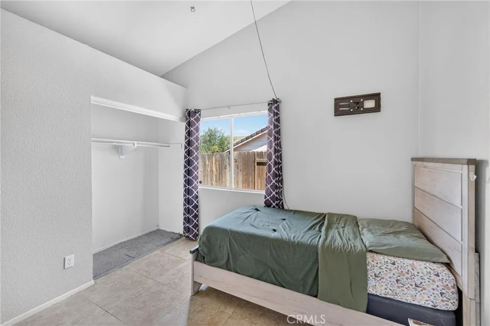 20096 Fallen Leaf Drive Perris, CA 92570