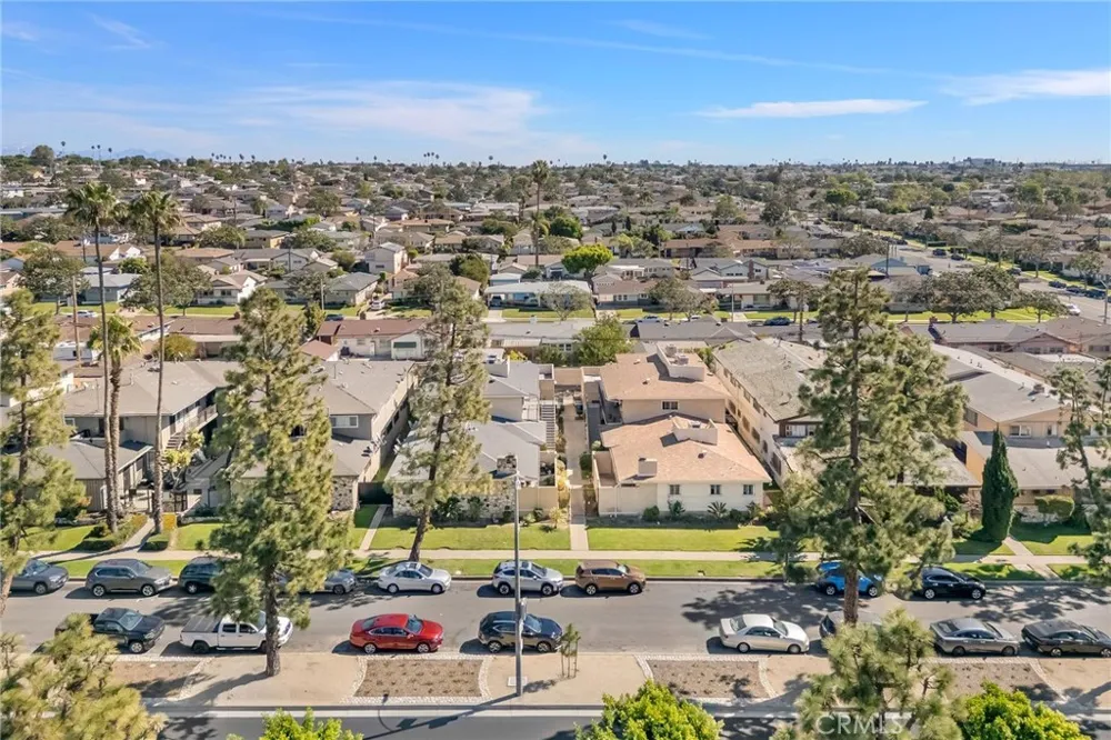 10636 Crenshaw Blvd Inglewood, CA 90303