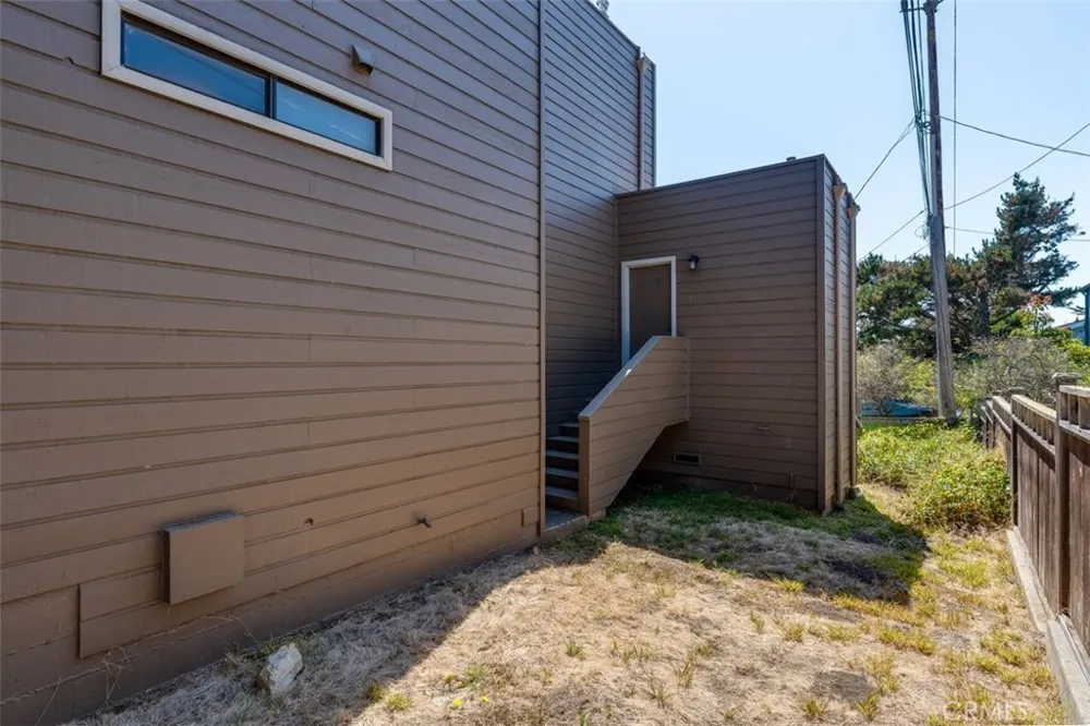 399 Warwick Cambria, CA 93428