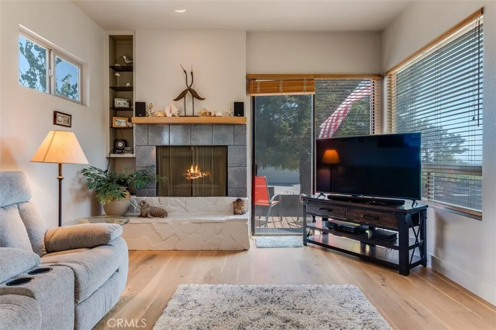 399 Warwick Cambria, CA 93428