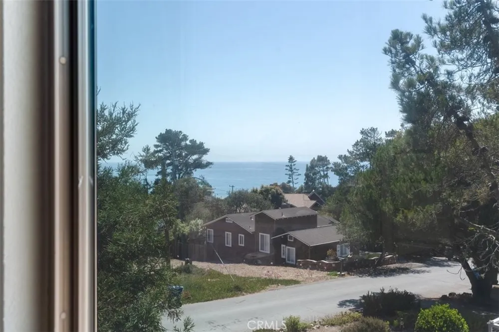 399 Warwick Cambria, CA 93428