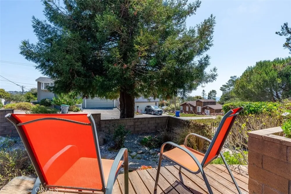 399 Warwick Cambria, CA 93428