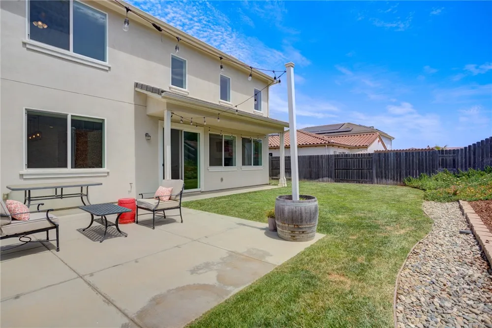 1502 Lambs Ear Santa Maria, CA 93455