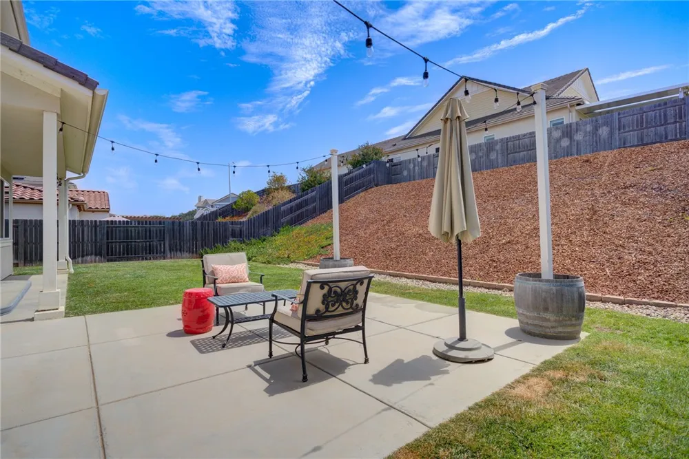 1502 Lambs Ear Santa Maria, CA 93455