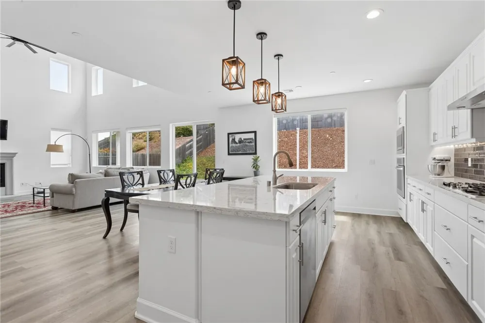 1502 Lambs Ear Santa Maria, CA 93455
