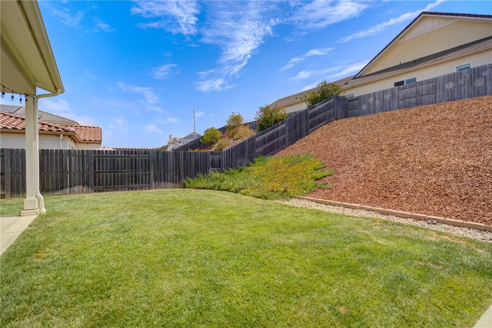 1502 Lambs Ear Santa Maria, CA 93455