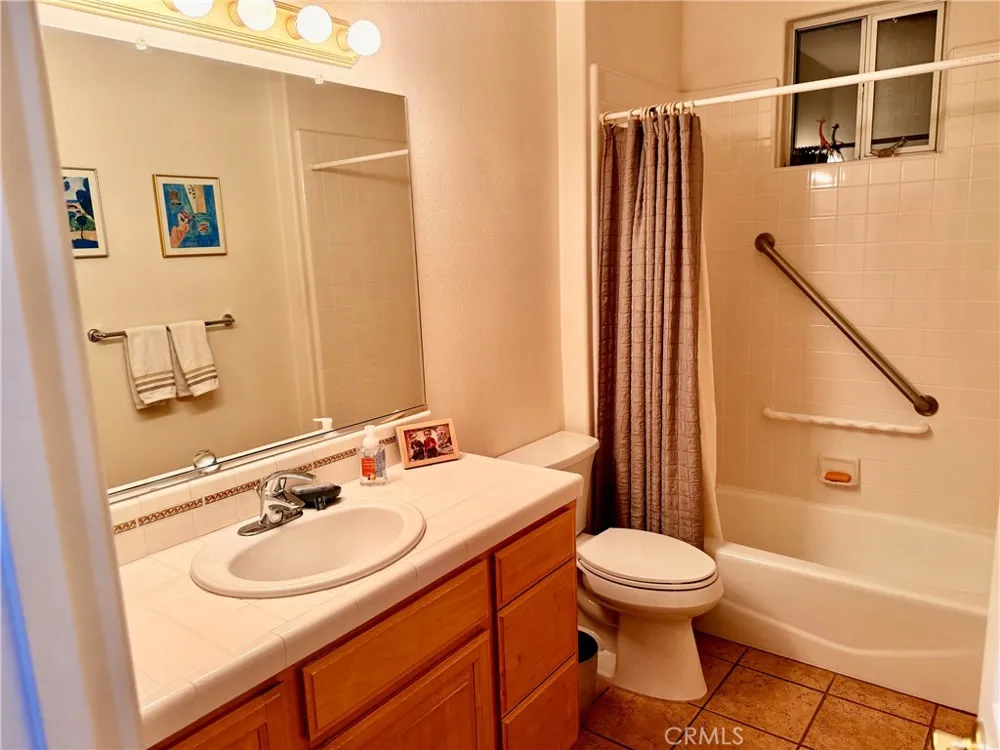 2858 Victoria Avenue San Luis Obispo, CA 93401