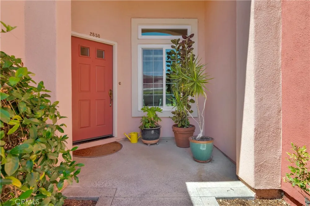 2858 Victoria Avenue San Luis Obispo, CA 93401
