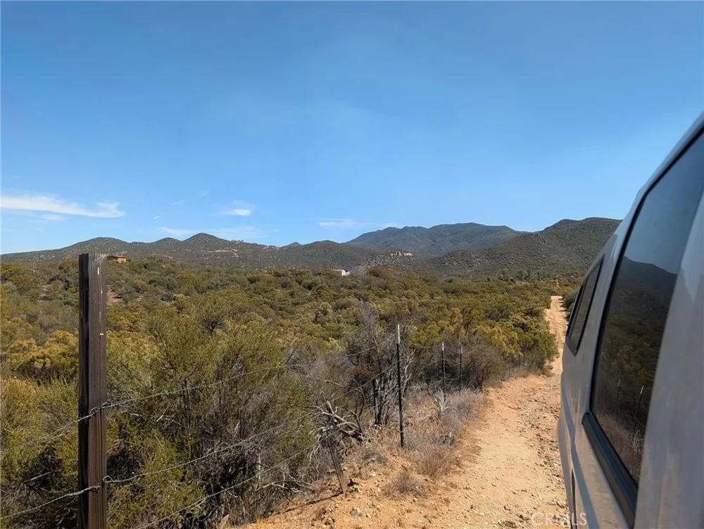 51 Trails End Anza, CA 92539