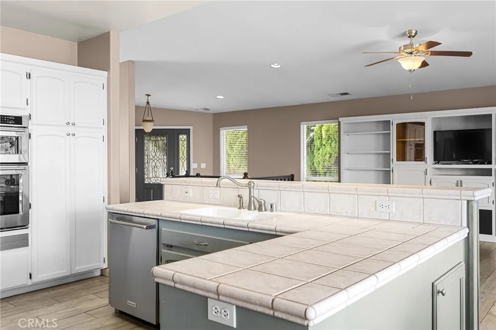 5370 Royal Oaks Drive Oroville, CA 95966