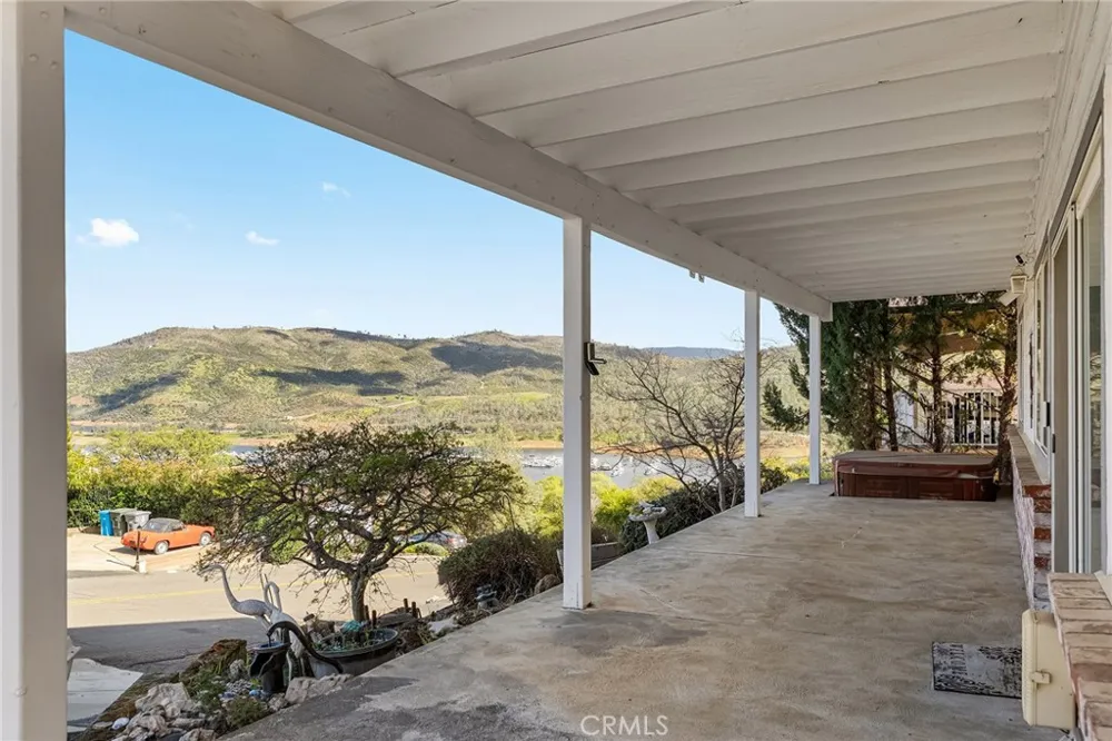 5370 Royal Oaks Drive Oroville, CA 95966