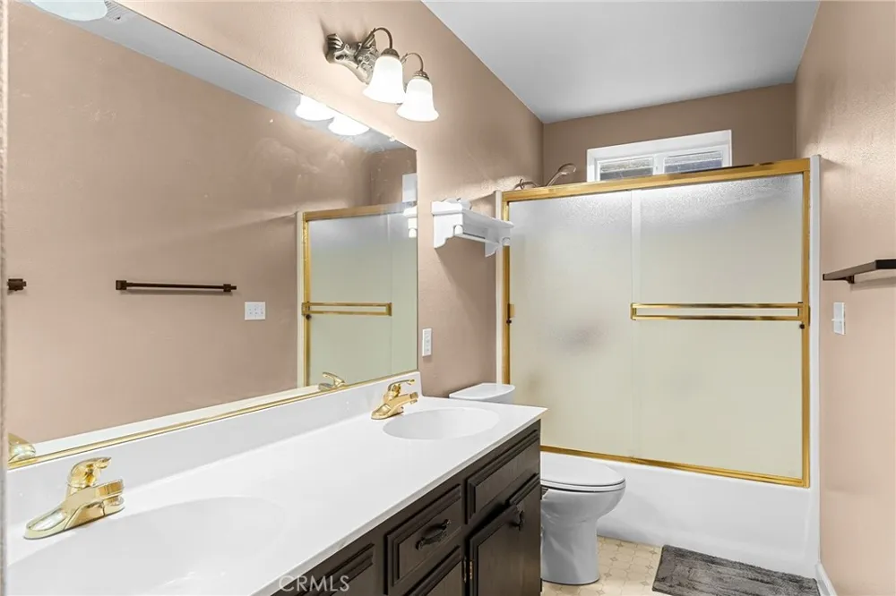 5370 Royal Oaks Drive Oroville, CA 95966