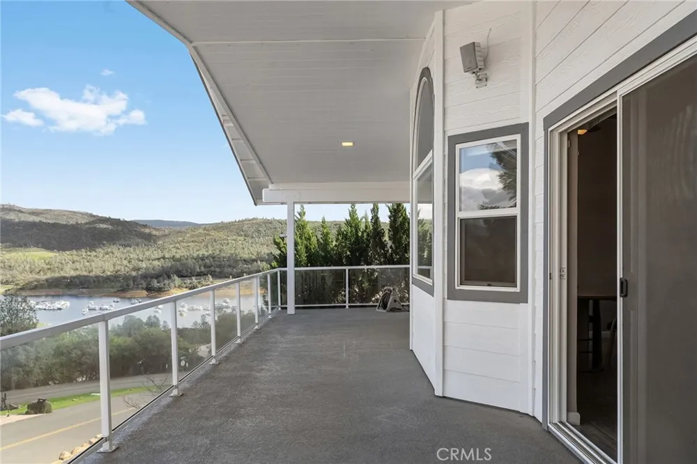 5370 Royal Oaks Drive Oroville, CA 95966