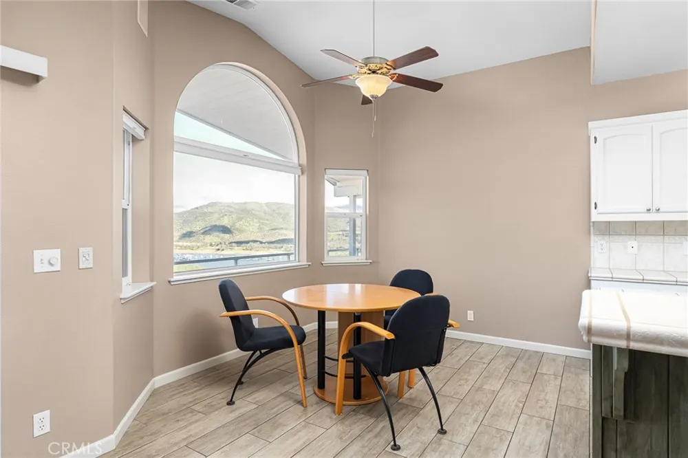 5370 Royal Oaks Drive Oroville, CA 95966