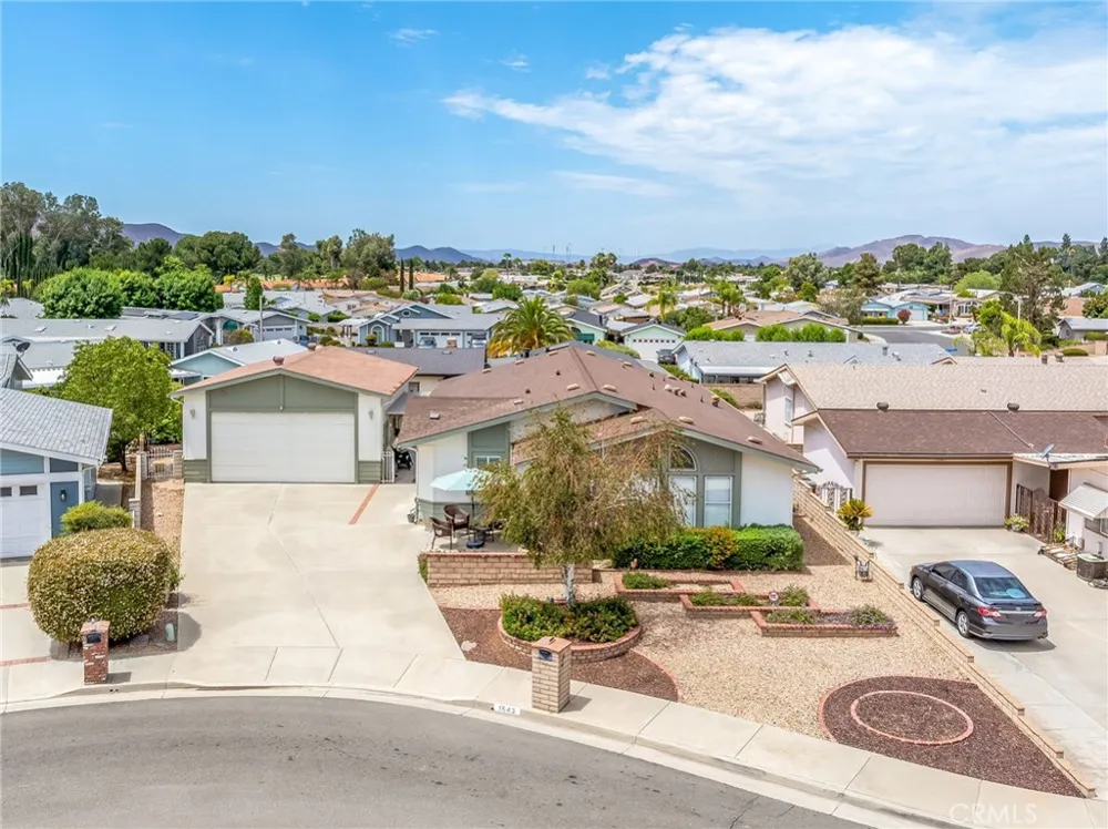 1645 Pear Tree Court Hemet, CA 92545