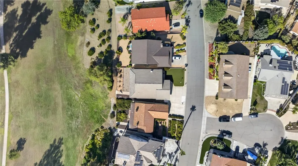 30785 Golden Gate Drive Canyon Lake, CA 92587