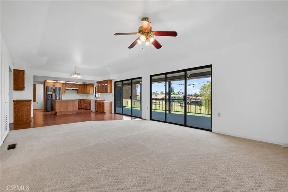 30785 Golden Gate Drive Canyon Lake, CA 92587