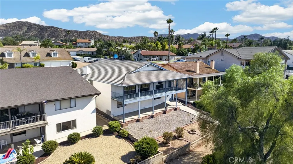 30785 Golden Gate Drive Canyon Lake, CA 92587