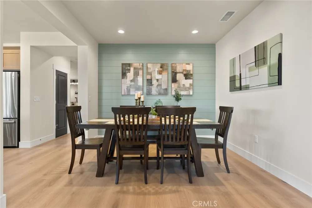 2726 Waterloo Circle Chico, CA 95973