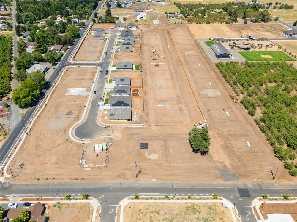 2726 Waterloo Circle Chico, CA 95973