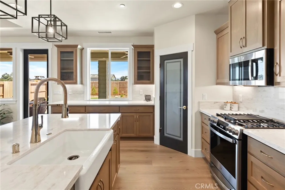 2726 Waterloo Circle Chico, CA 95973