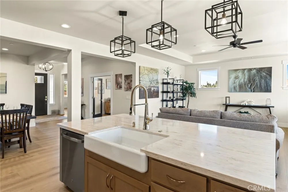 2726 Waterloo Circle Chico, CA 95973
