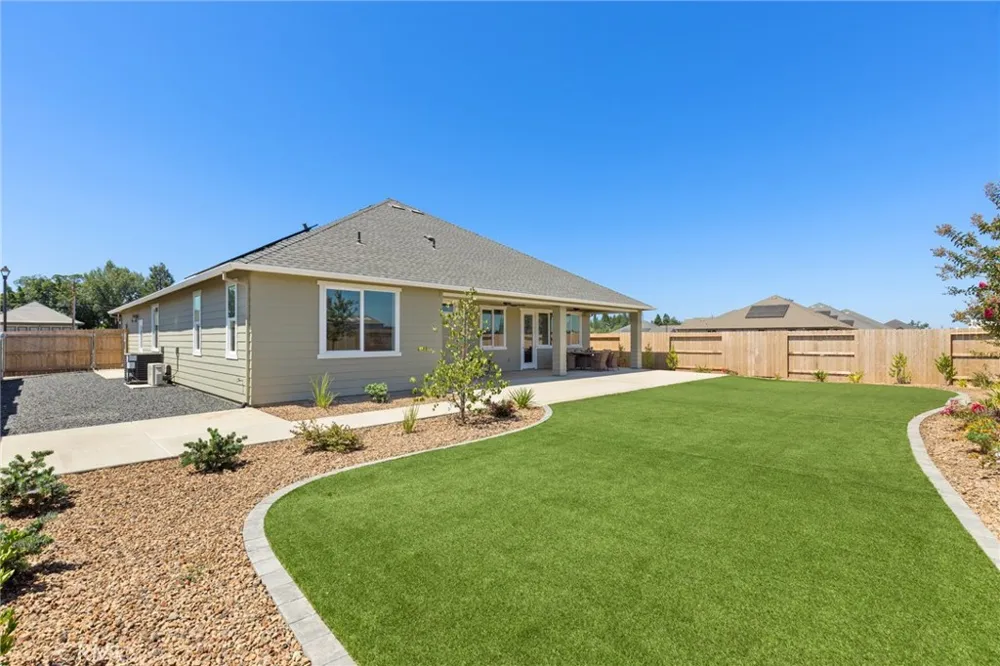 2726 Waterloo Circle Chico, CA 95973