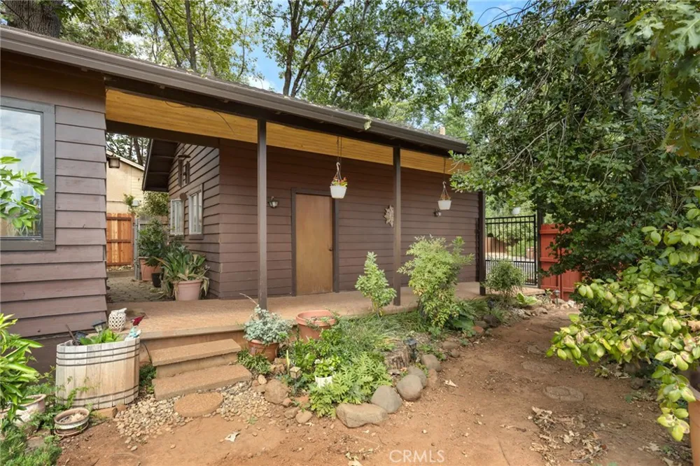 13591 S Park Magalia, CA 95954