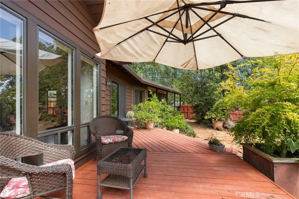 13591 S Park Magalia, CA 95954