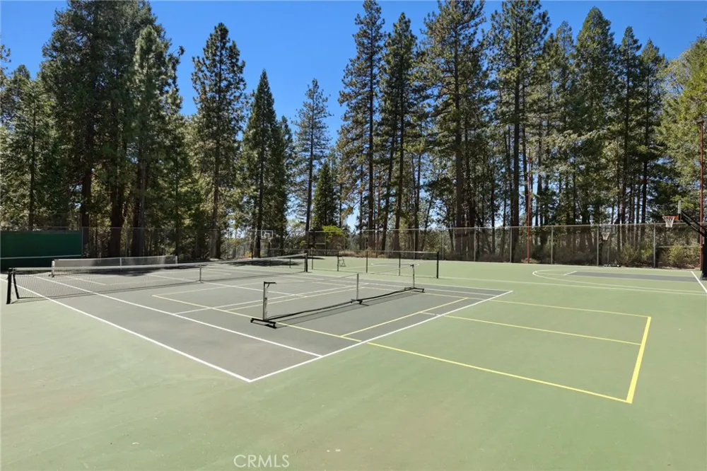 13591 S Park Magalia, CA 95954