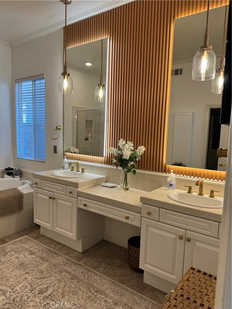 27383 Pumpkin Murrieta, CA 92562