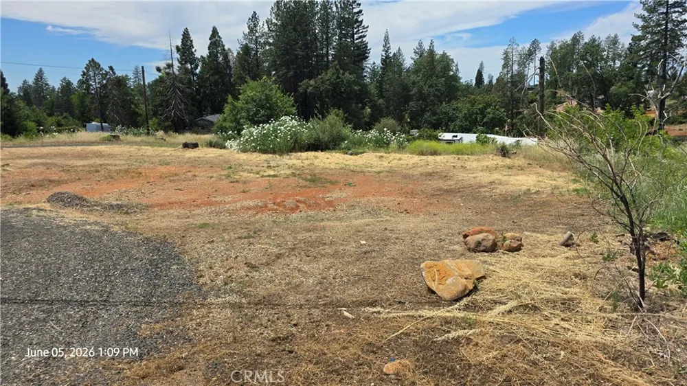 1042 Central Park Paradise, CA 95969