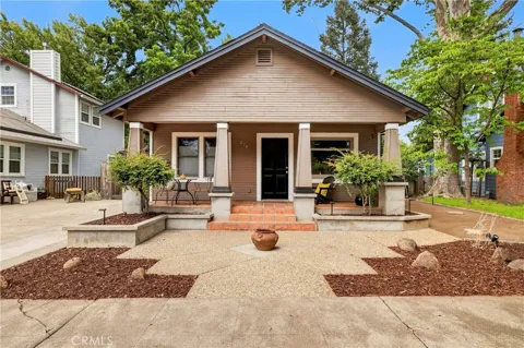 234 W 3rd