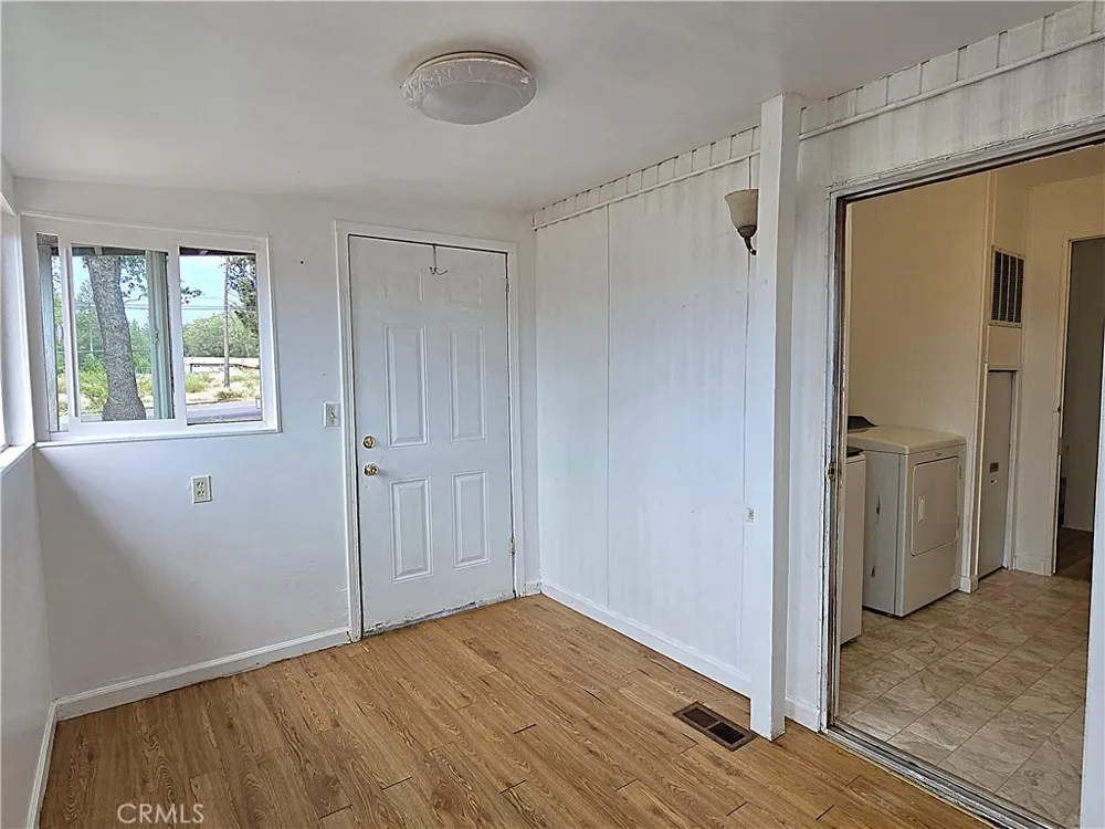 14178 Creston Magalia, CA 95954