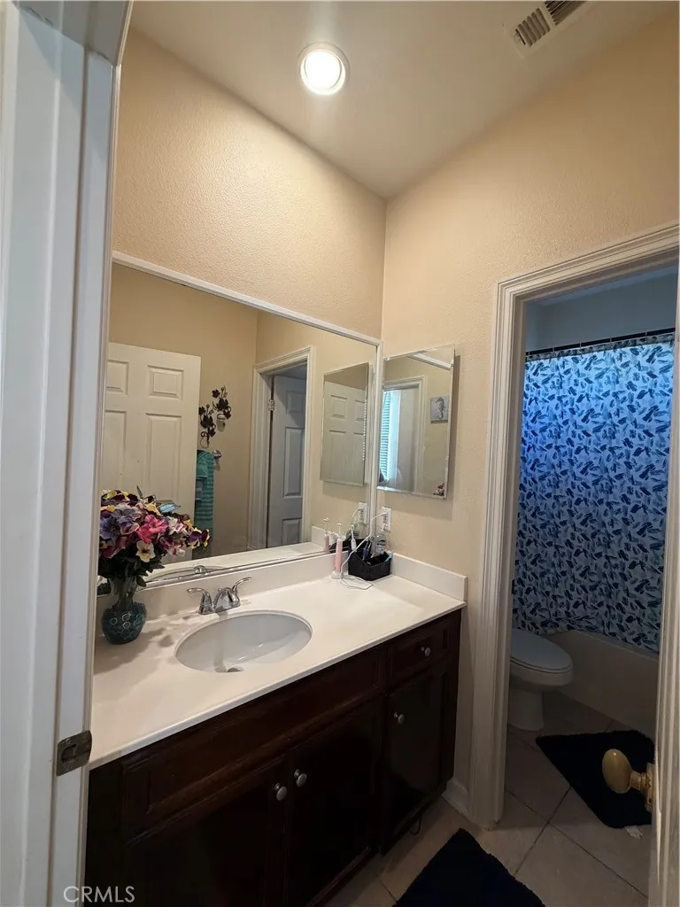 371 Plateau Parkway Perris, CA 92570