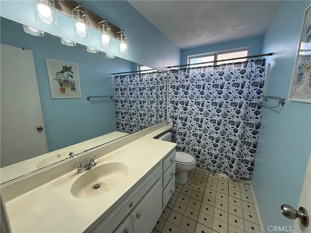 1312 Wrigley Perris, CA 92571