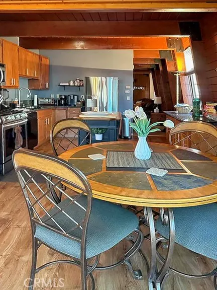 337 W Sherwood Big Bear City, CA 92314