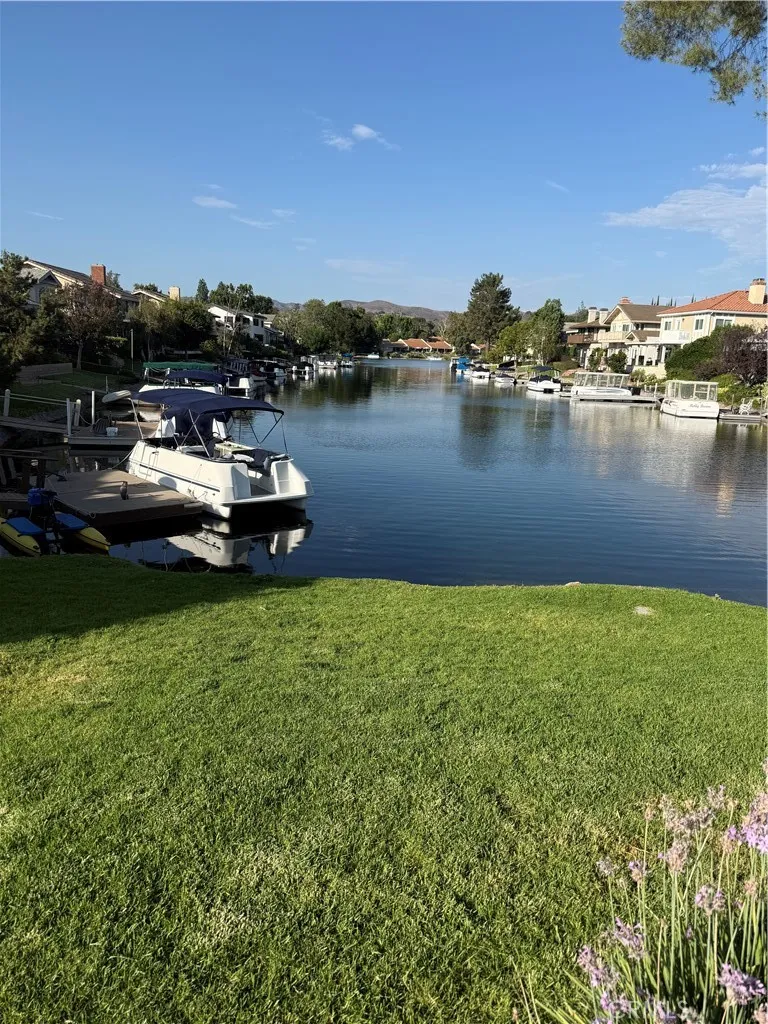 1284 Westwind Westlake Village, CA 91361