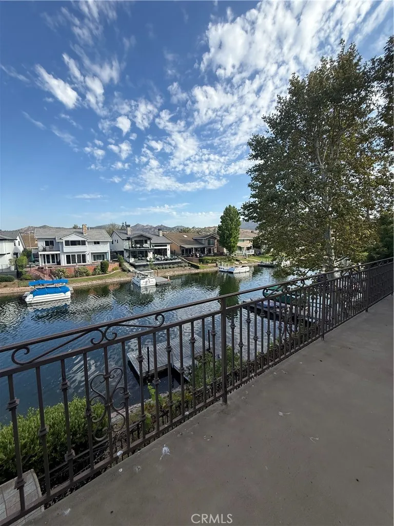 1284 Westwind Westlake Village, CA 91361