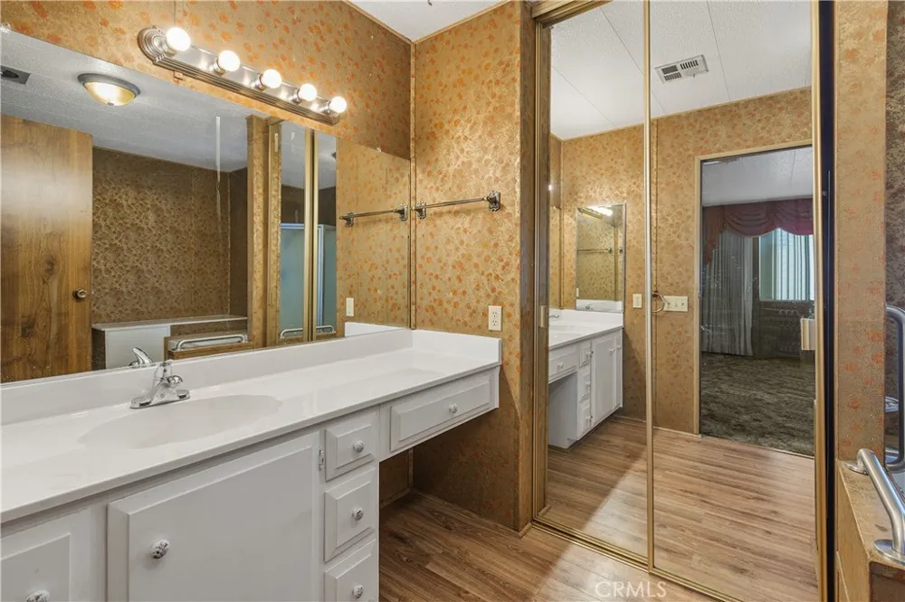 1145 Santa Maria Hemet, CA 92543