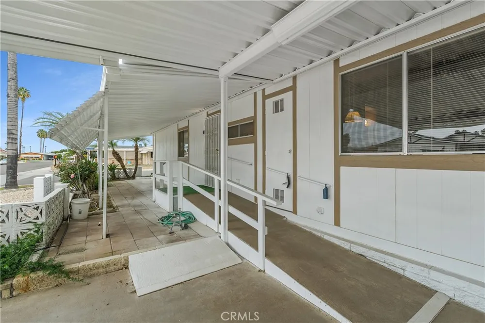 1145 Santa Maria Hemet, CA 92543