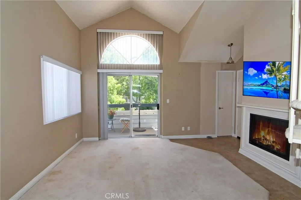 26808 Claudette Street #332 Canyon Country, CA 91351