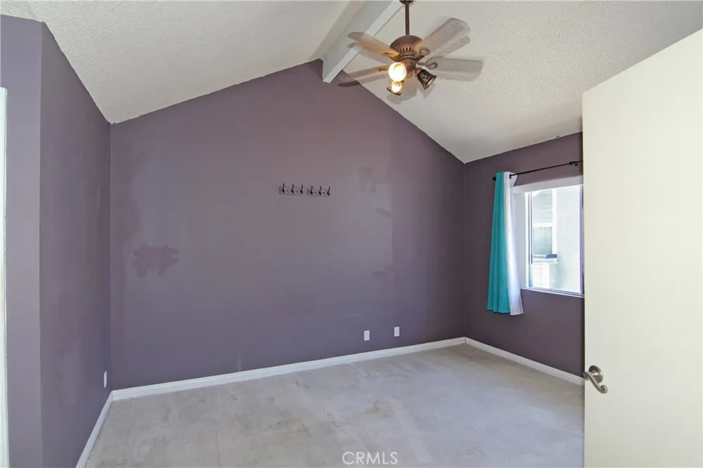 26808 Claudette Street #332 Canyon Country, CA 91351