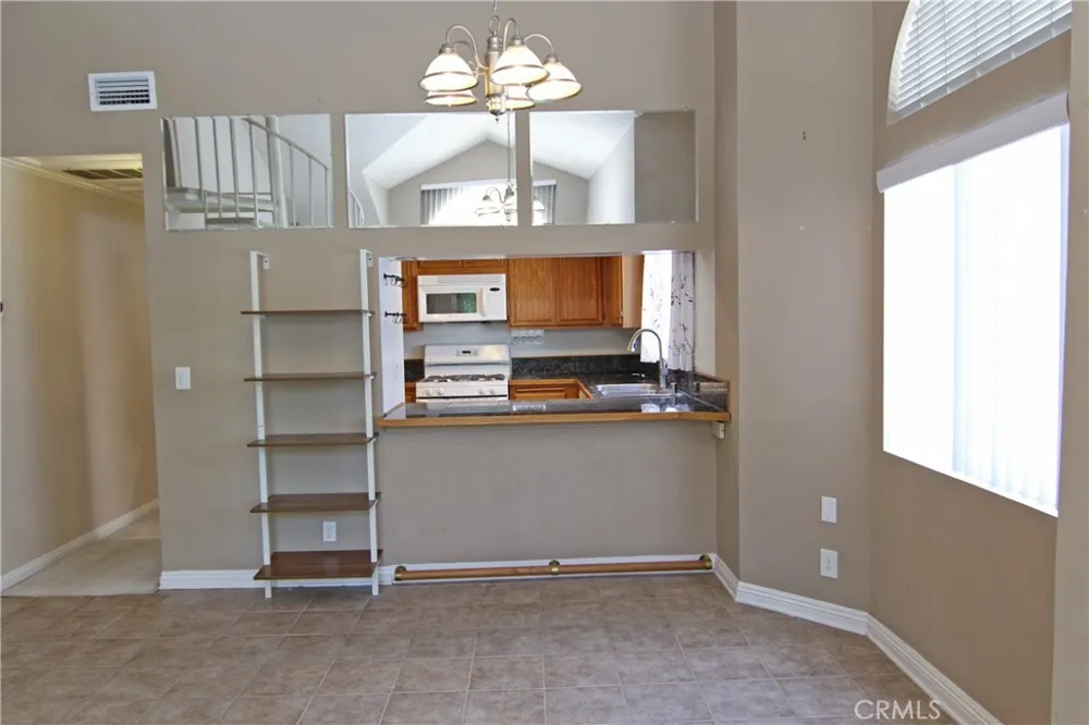 26808 Claudette Street #332 Canyon Country, CA 91351
