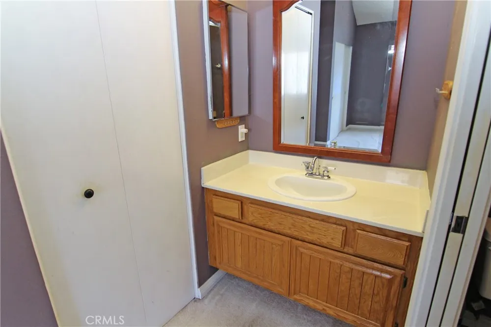 26808 Claudette Street #332 Canyon Country, CA 91351