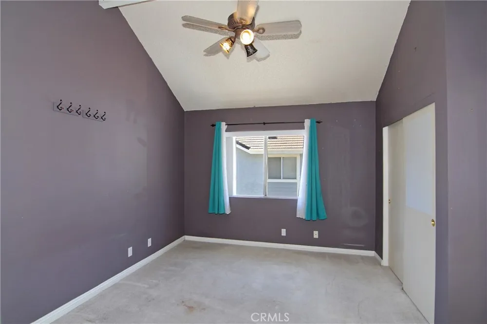 26808 Claudette Street #332 Canyon Country, CA 91351