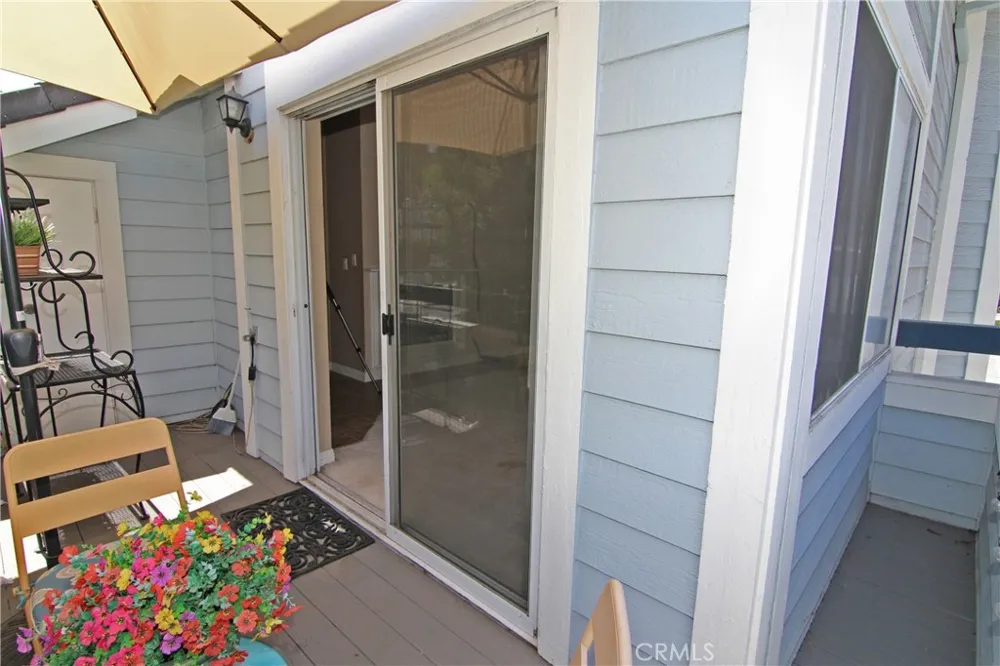 26808 Claudette Street #332 Canyon Country, CA 91351
