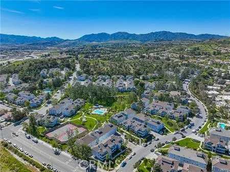 26808 Claudette Street #332 Canyon Country, CA 91351